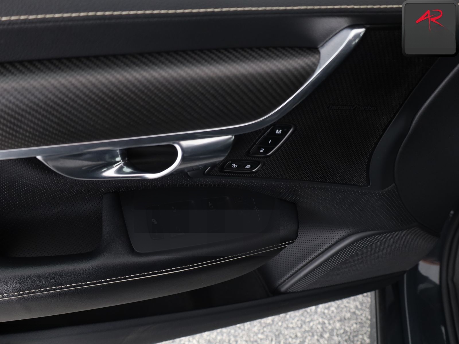 Volvo V90 2.0 D5 AWD R DESIGN 20ZOLL,KAMERA,TOTWINKEL foto 13