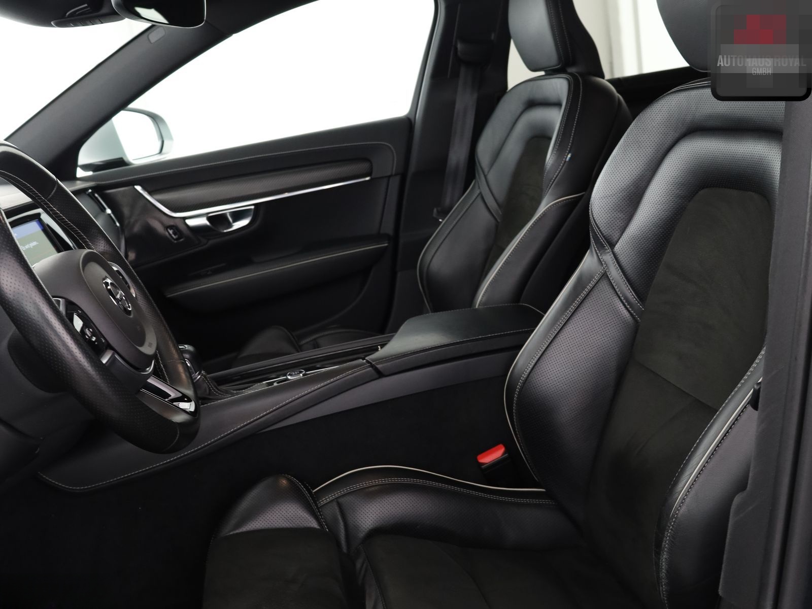 Volvo V90 2.0 D5 AWD R DESIGN 20ZOLL,KAMERA,TOTWINKEL foto 10