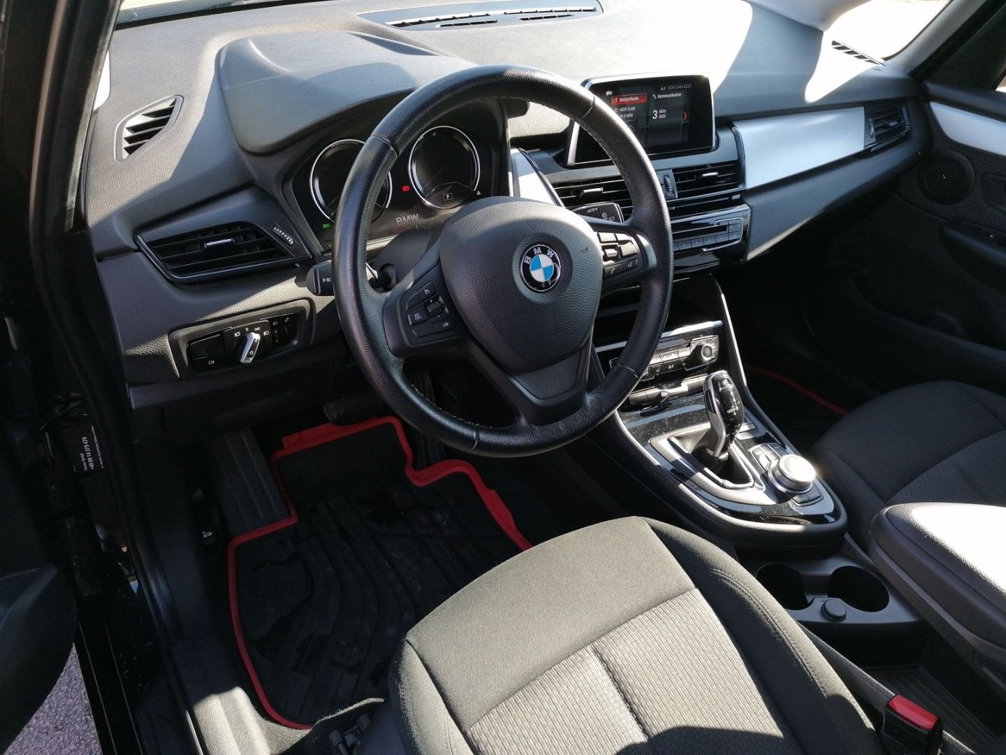 BMW 218 Gran Tourer Advantage Navi SHZ PDC Klimaauto foto 6