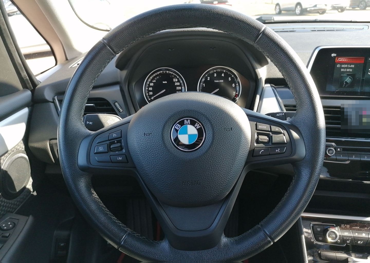 BMW 218 Gran Tourer Advantage Navi SHZ PDC Klimaauto foto 9