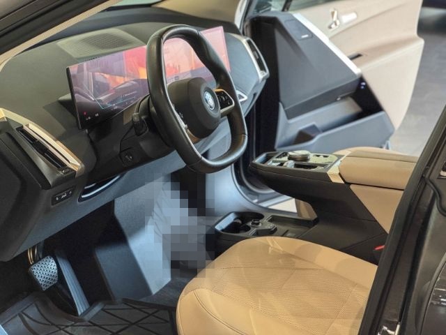 BMW iX xDrive40 H&K+SHZ+AHK+360 Kamera+Temp SOH 100% foto 8
