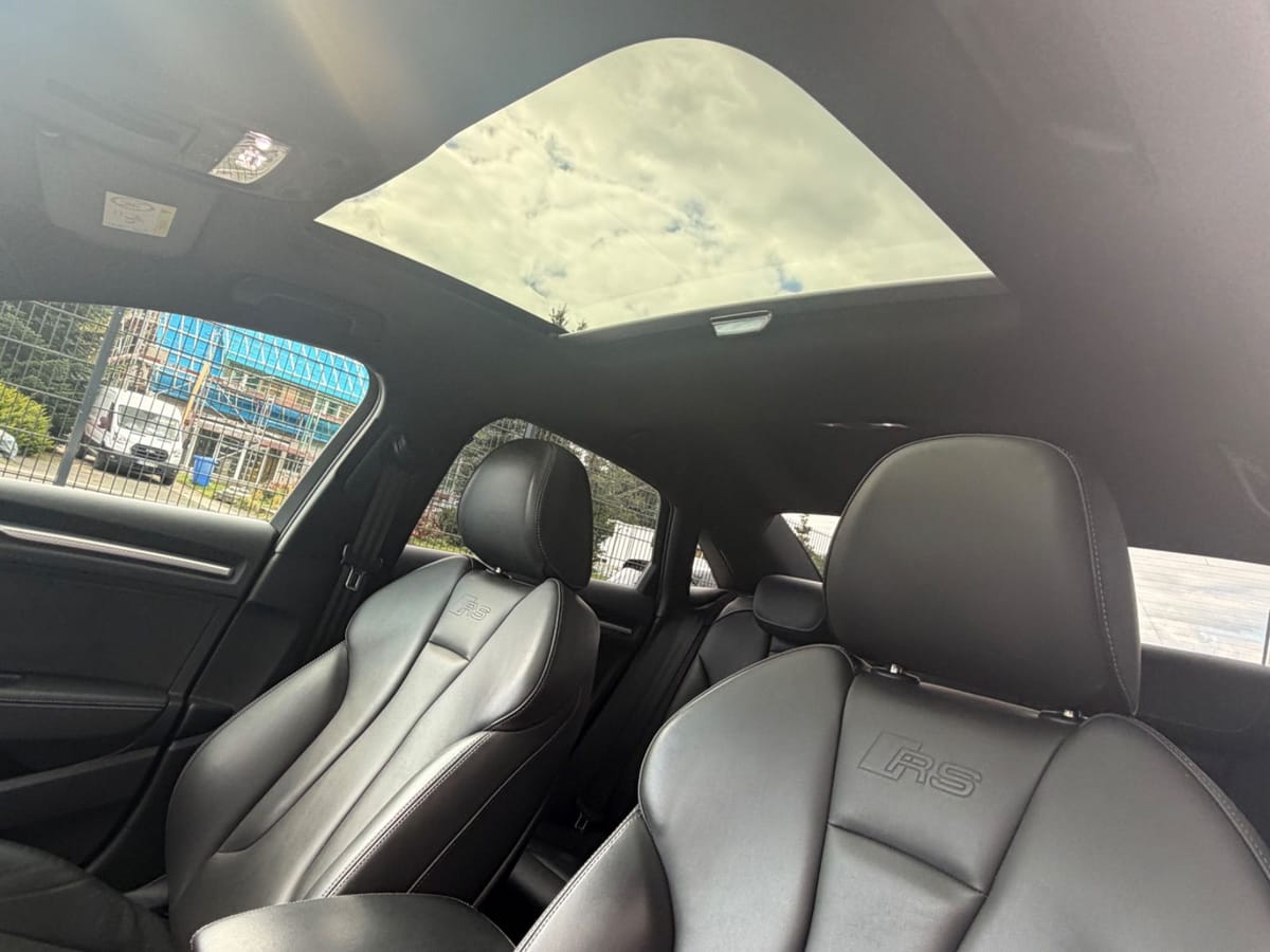 Audi RS3 Limousine Quattro CARBON PANO B&O VOLLOPTION foto 11
