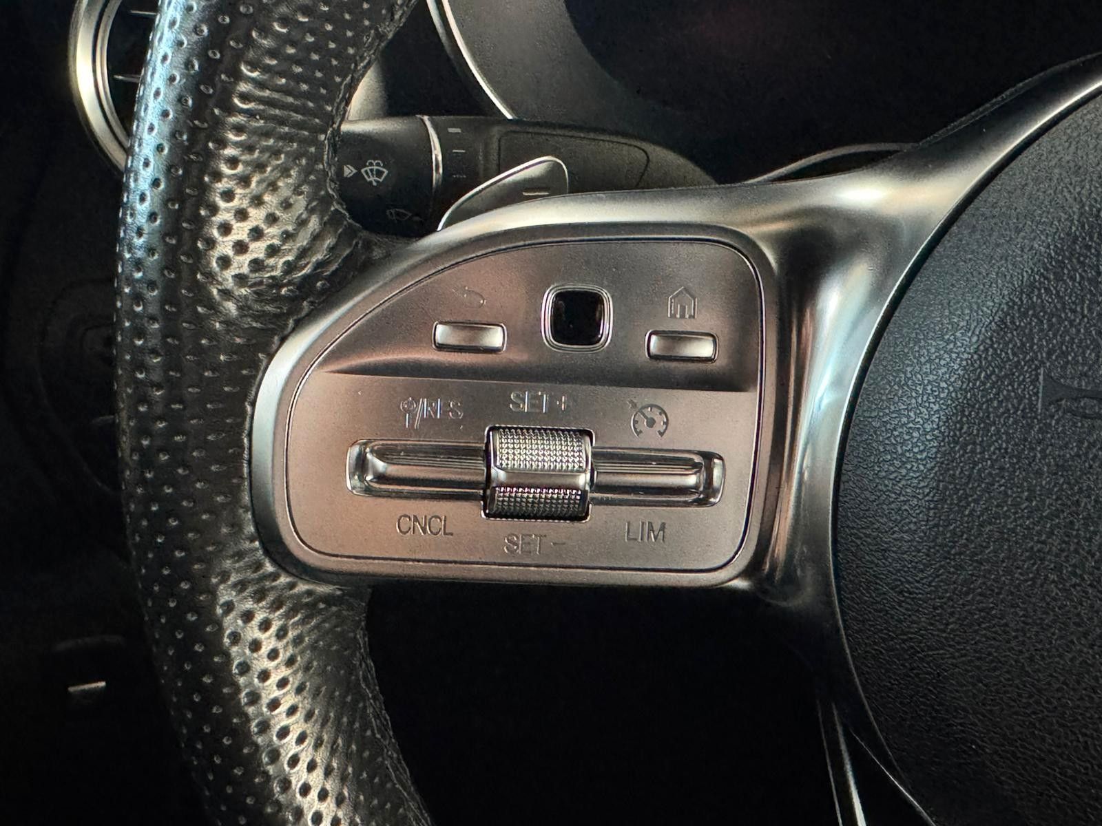 Mercedes-Benz GLC Coupe 200 d 4Matic AMG LINE*Navi&Ka.*Leder foto 9