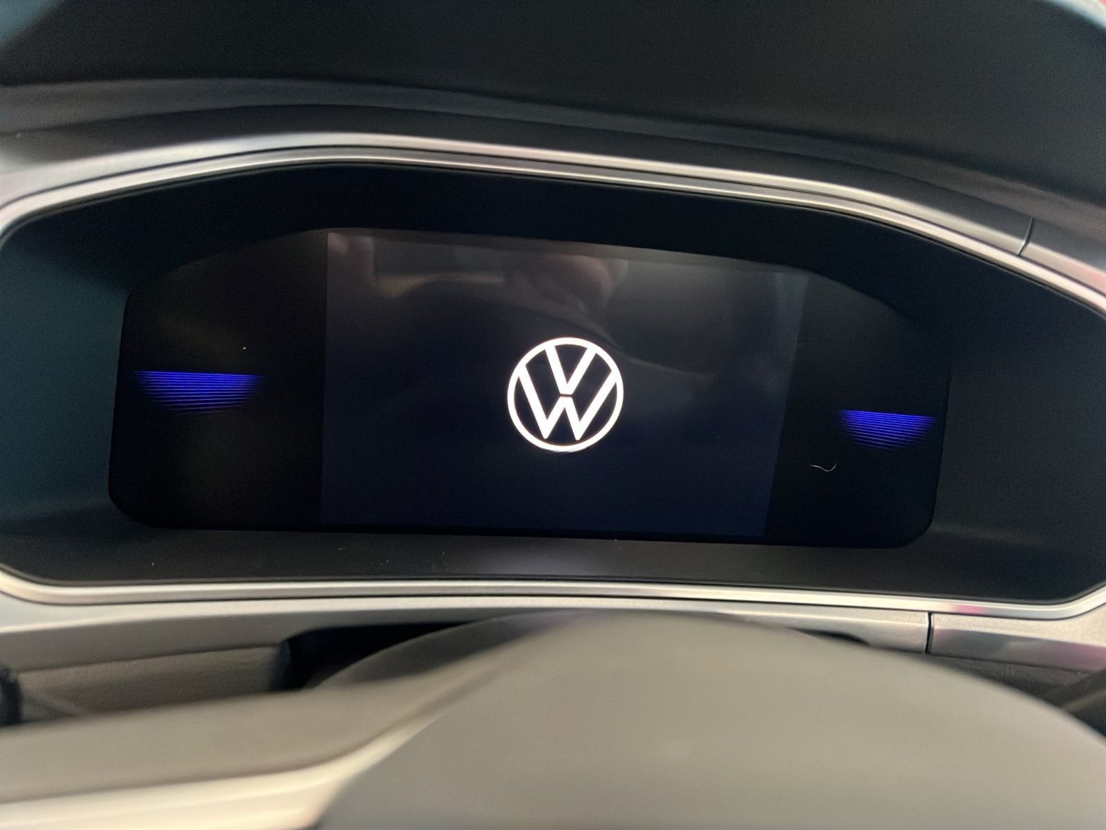 Volkswagen T-Roc Cabriolet Style 1.0 l TSI OPF 85 k W (116 foto 11