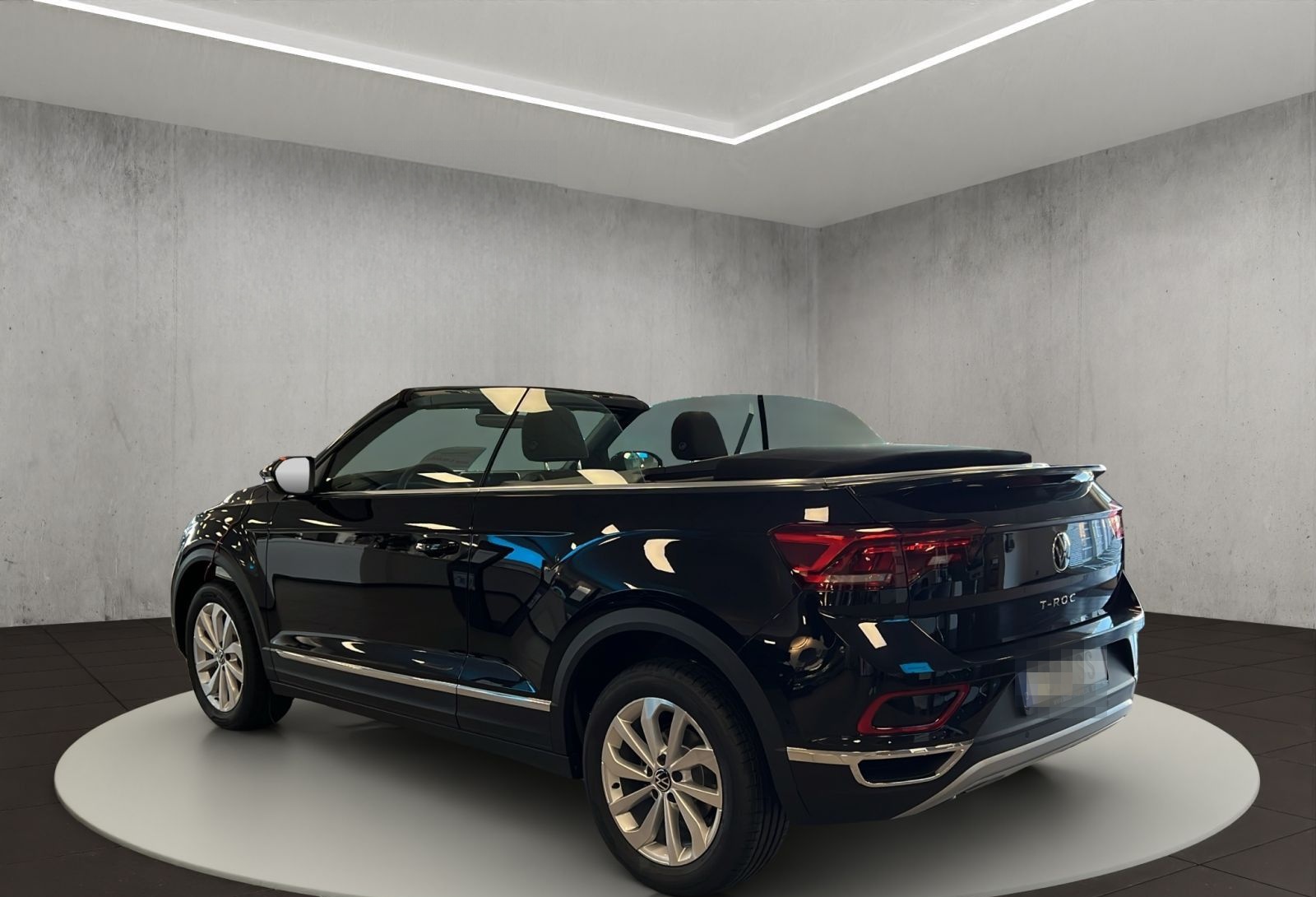 Volkswagen T-Roc Cabriolet Style 1.0 l TSI OPF 85 k W (116 foto 3