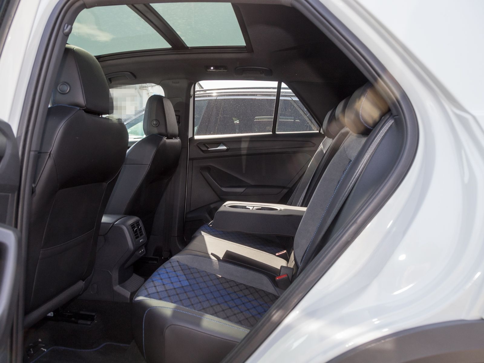 Volkswagen T-Roc R TITAN-ABGAS PANO LM19 MATRIX foto 8