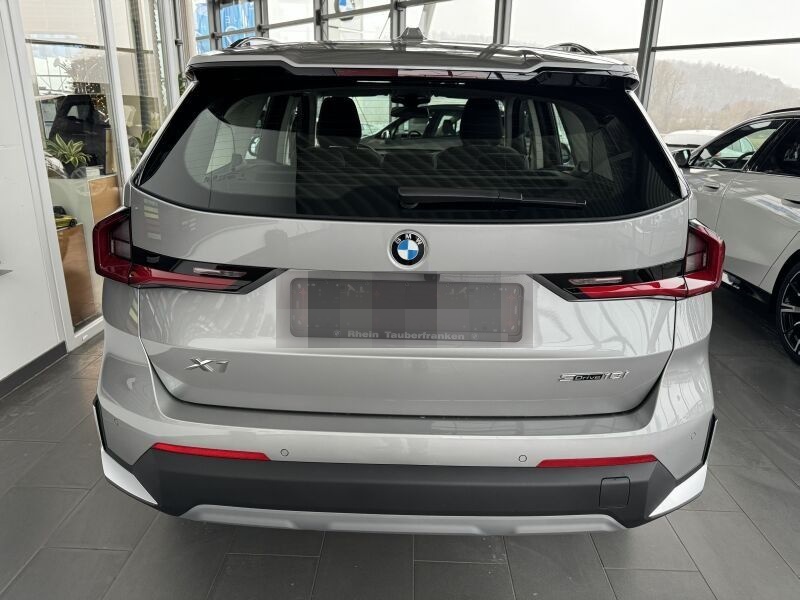 BMW X1 sDrive18i foto 4