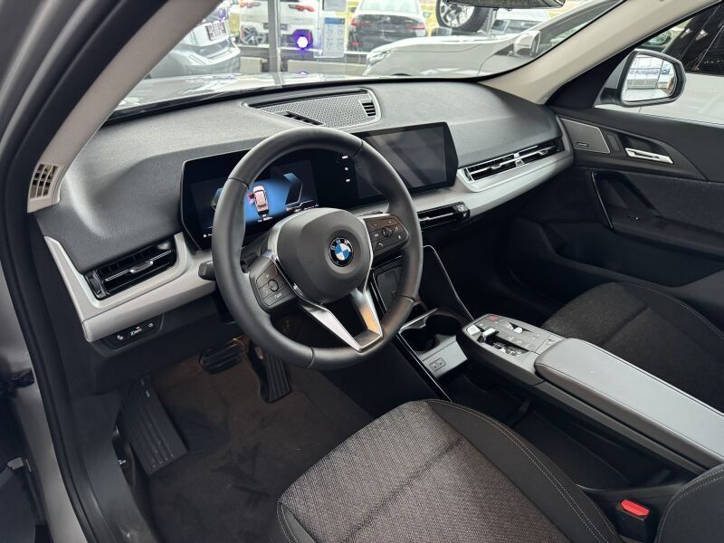 BMW X1 sDrive18i foto 5