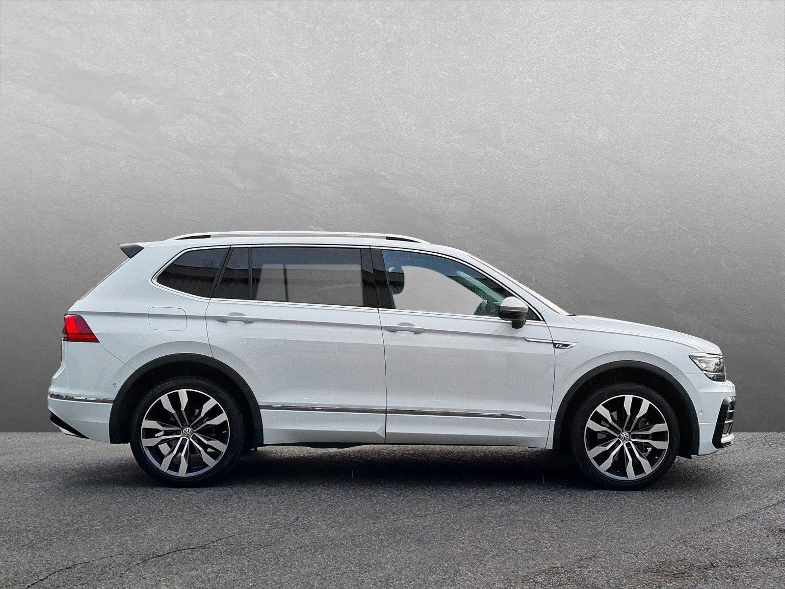Volkswagen Tiguan Allspace 2.0 TSI DSG 4Motion Highline AHK foto 6