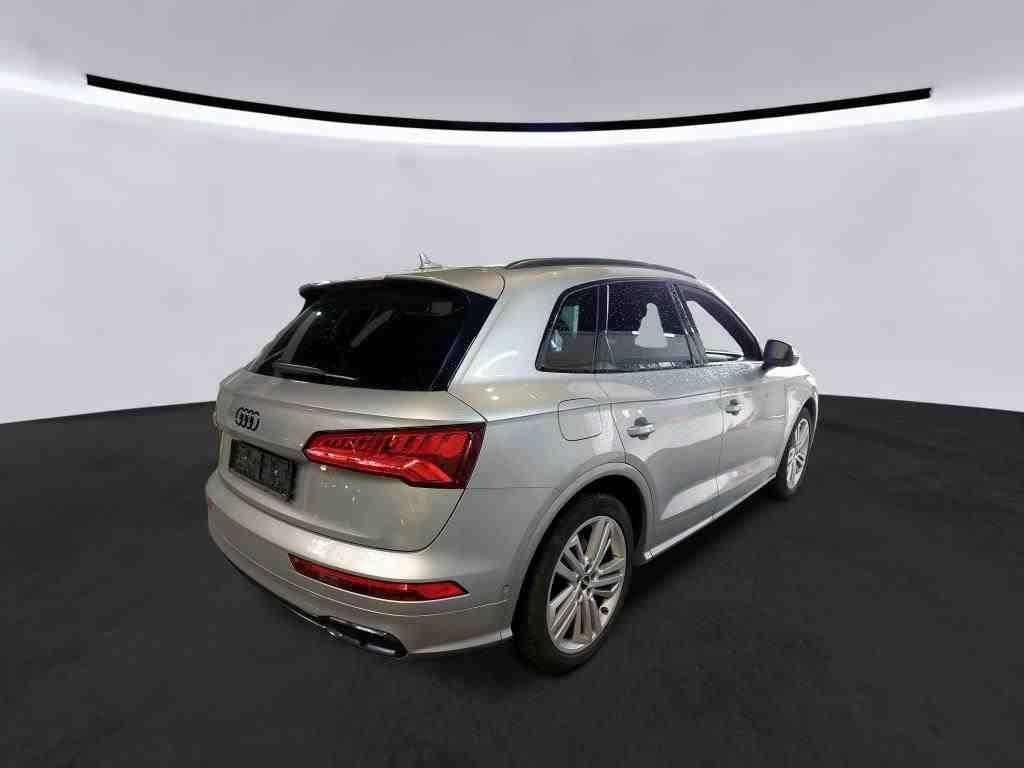 Audi SQ5 3.0 TFSI quattro Matrix Pano 360 AHK StandHZ foto 3