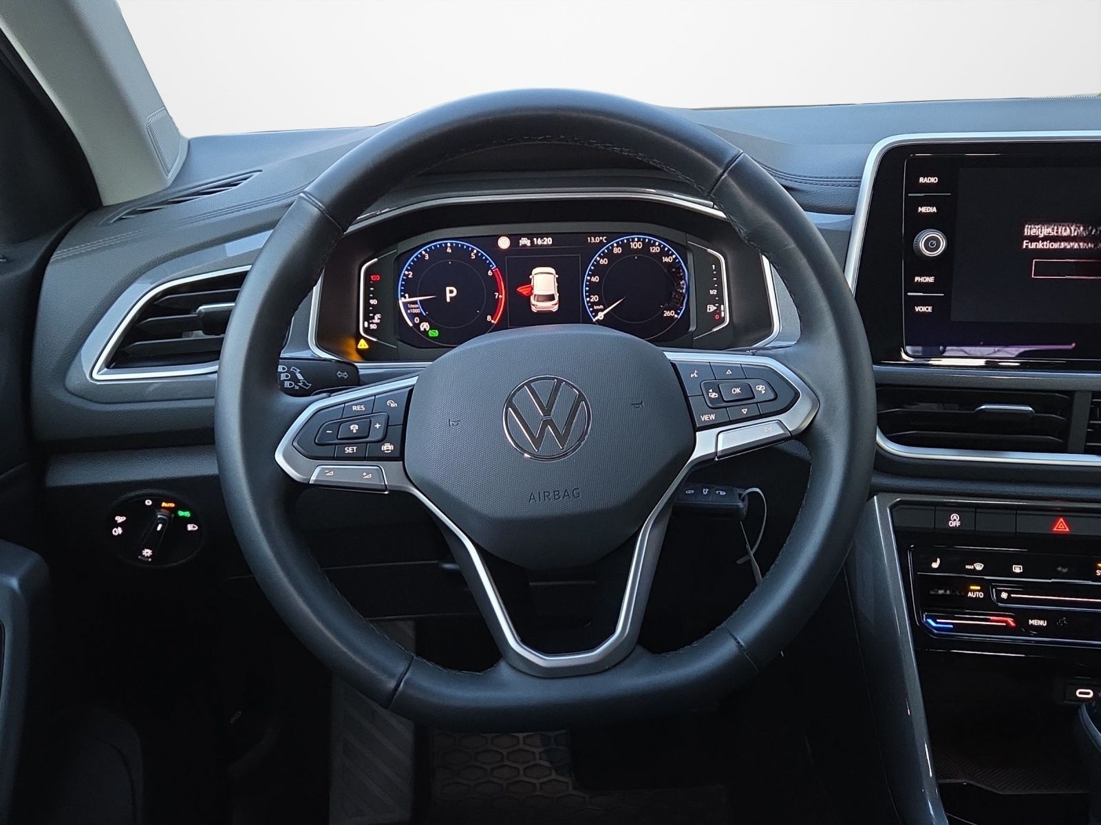 Volkswagen T-Roc 1.5 TSI DSG Style LED Light Assist Digital foto 10
