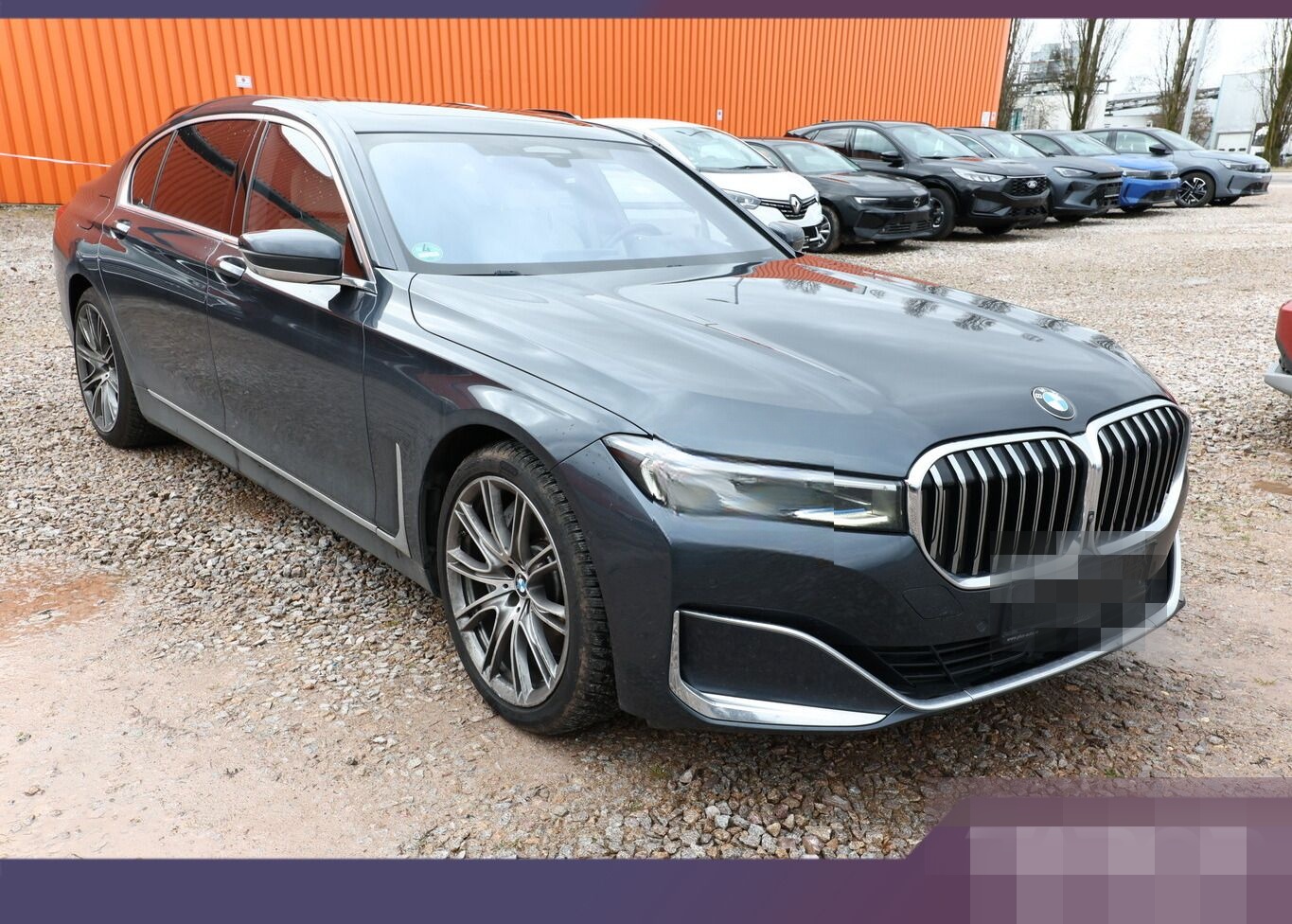 BMW 750Ld B/W InnovP FondE Pano NightV StandH SoftC foto 2