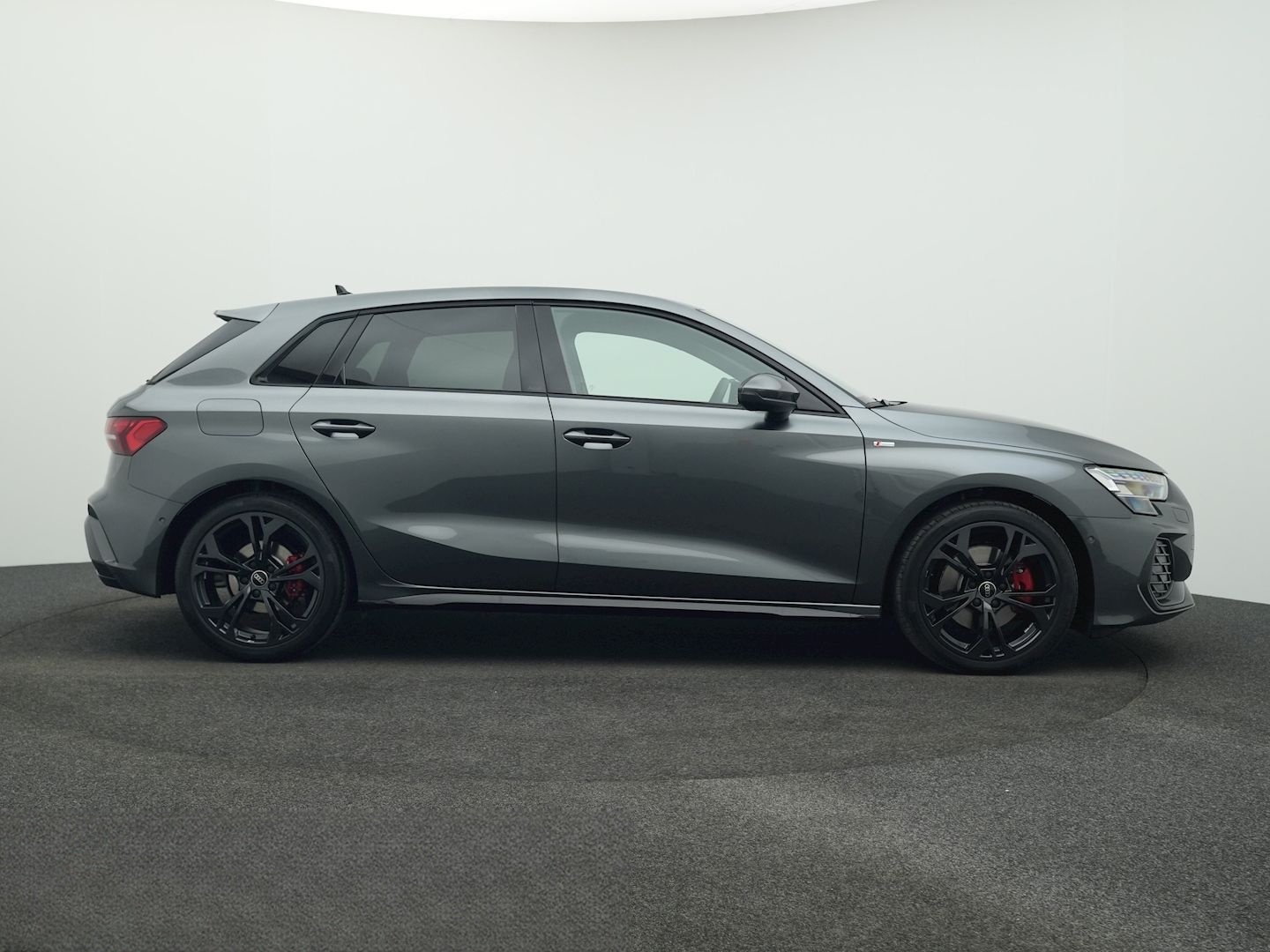 Audi A3 Sportback 35 TDI S-tronic s-line 5-J-GAR PANO foto 8
