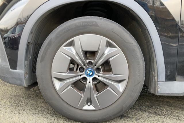 BMW iX1 xDrive 30 AD Navi Digitales Cockpit Soundsys foto 7
