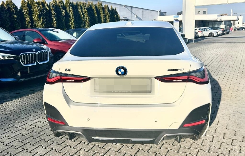 BMW i4 eDrive40 Gran Coupe M-Sport MemoSitze LED ACC foto 4