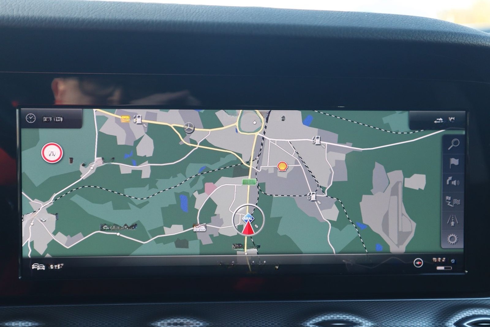 Mercedes-Benz E200 T-Modell Avantgarde LED Navi Totwinkel DAB foto 15
