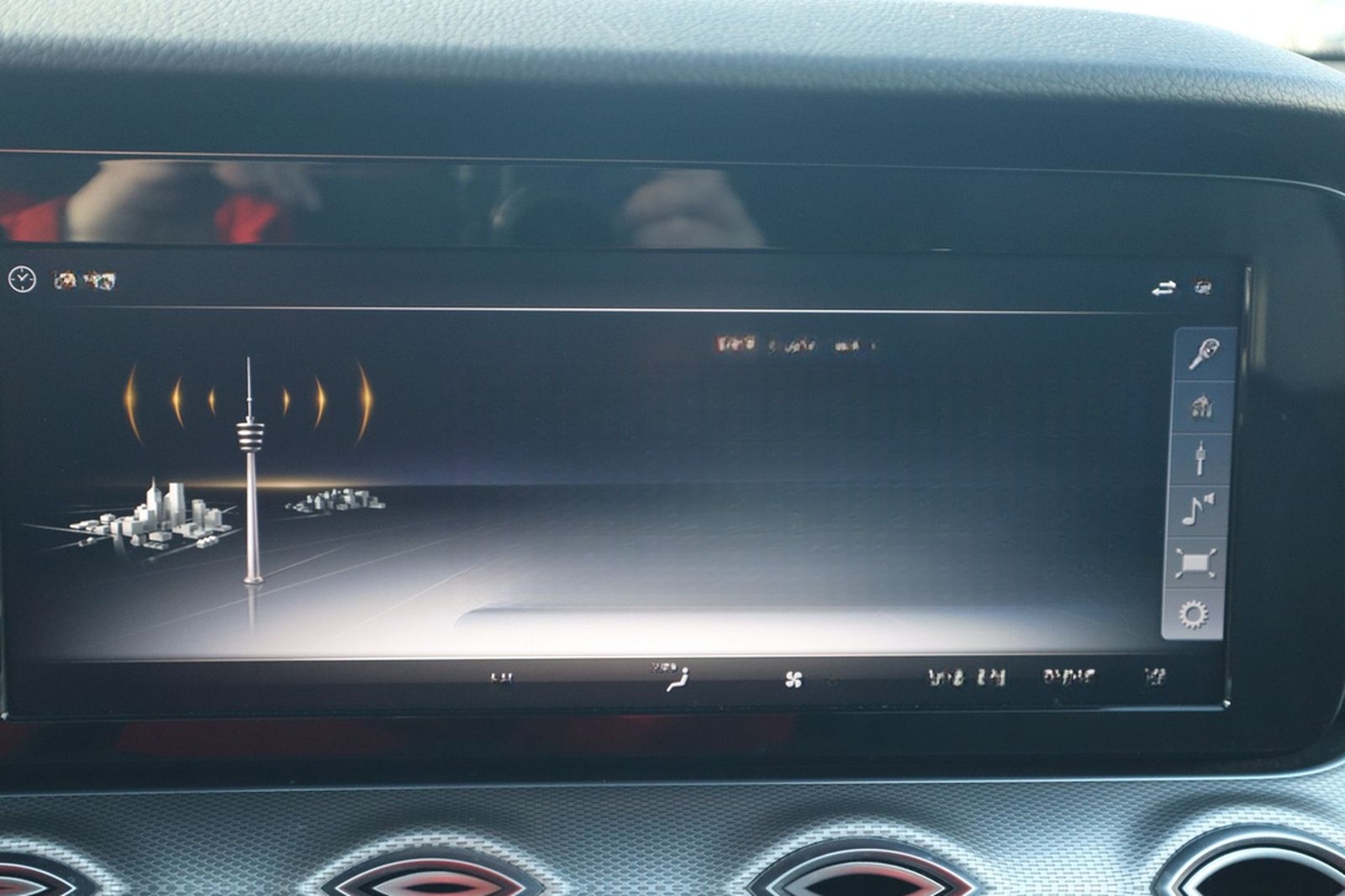 Mercedes-Benz E200 T-Modell Avantgarde LED Navi Totwinkel DAB foto 17