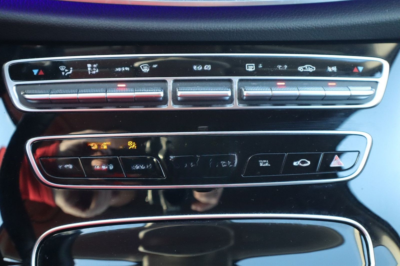 Mercedes-Benz E200 T-Modell Avantgarde LED Navi Totwinkel DAB foto 21