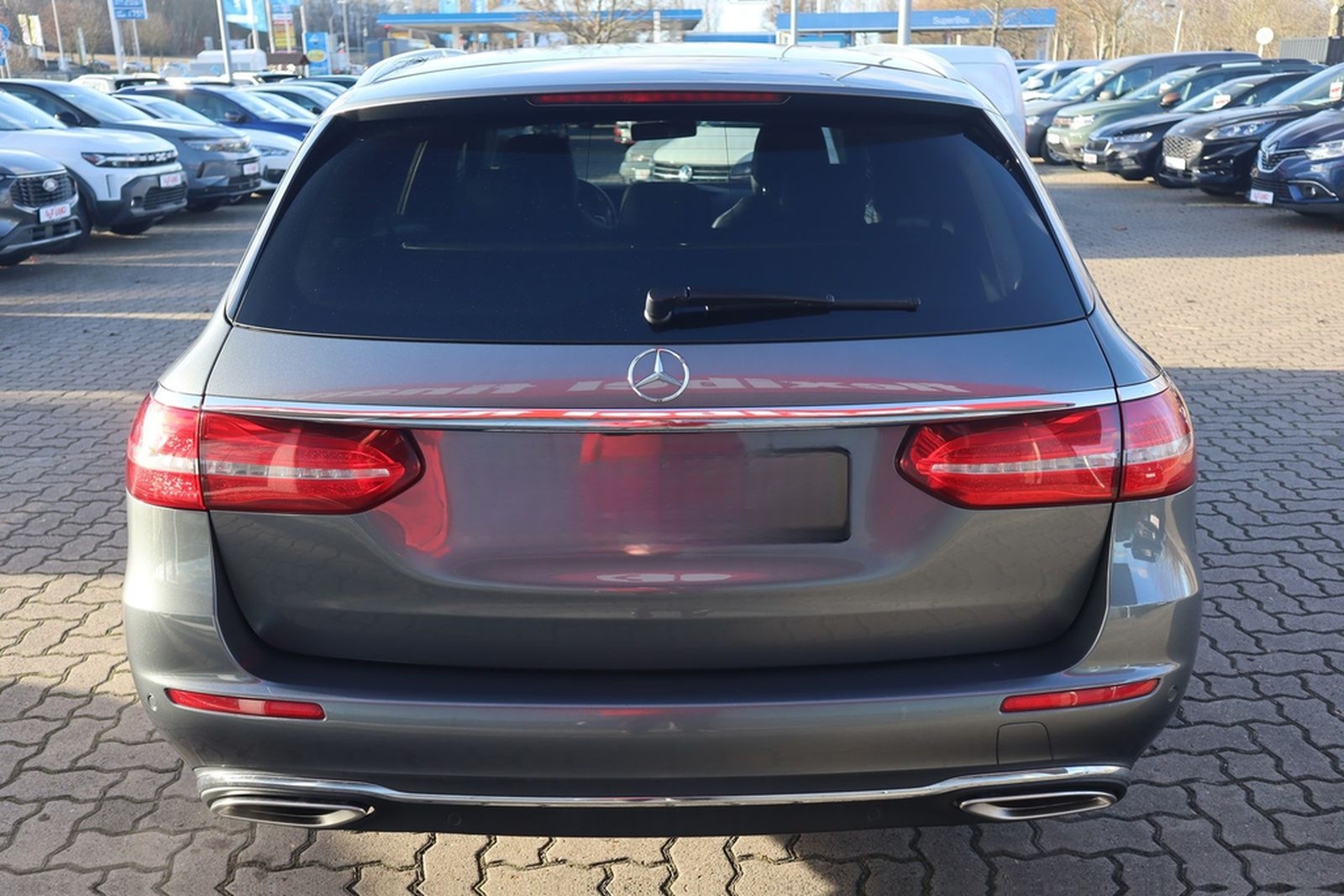 Mercedes-Benz E200 T-Modell Avantgarde LED Navi Totwinkel DAB foto 6