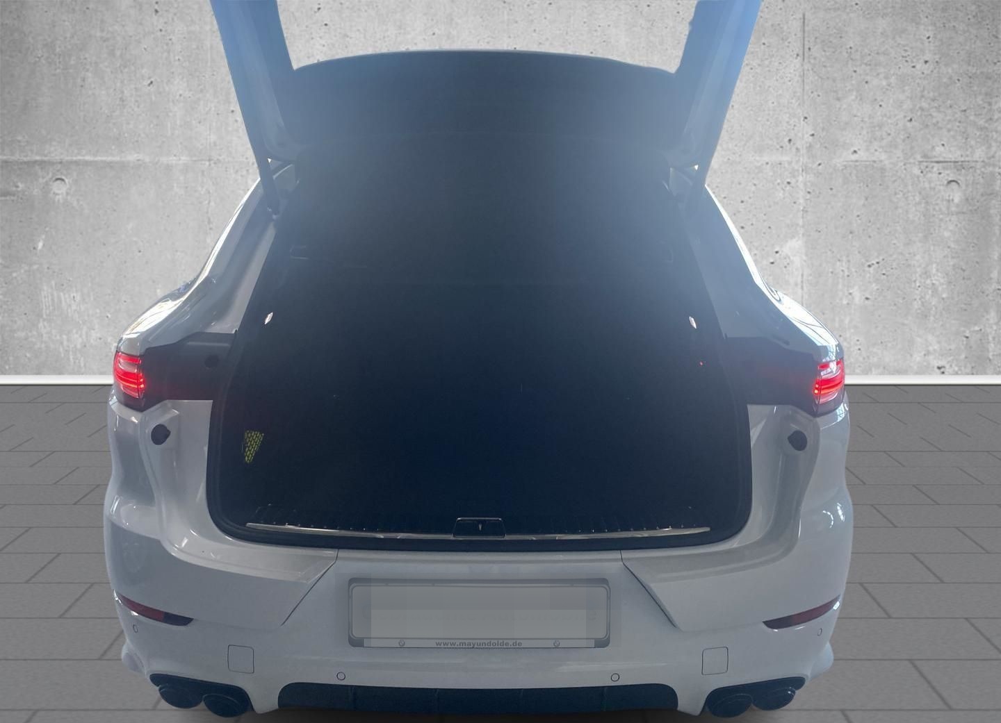 Porsche Cayenne Coupe Platinum Edition Adaptive Luftfede foto 13