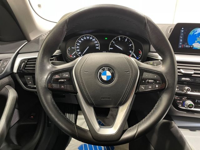 BMW 520 D Touring xDrive Automatik EU6d-T LED Navi K foto 12