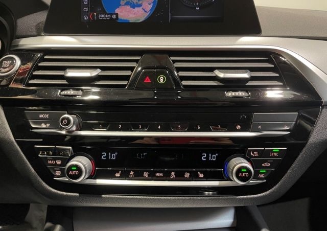 BMW 520 D Touring xDrive Automatik EU6d-T LED Navi K foto 14