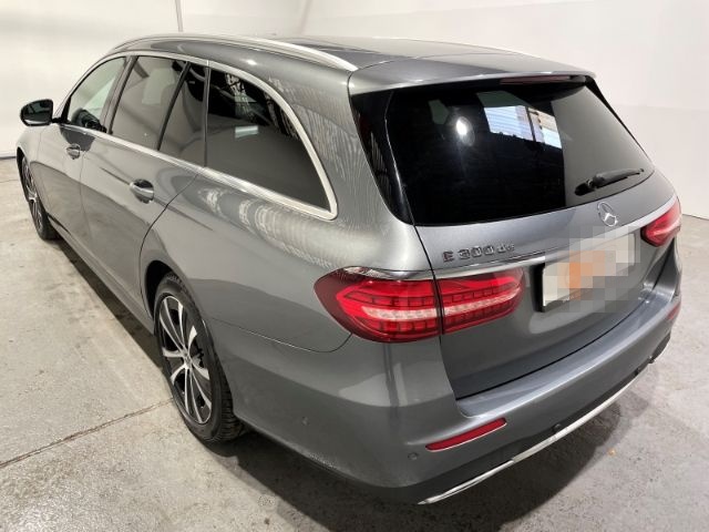 Mercedes-Benz E 300 T de AMG-Line Automatik EU6d LED ACC Wides foto 2