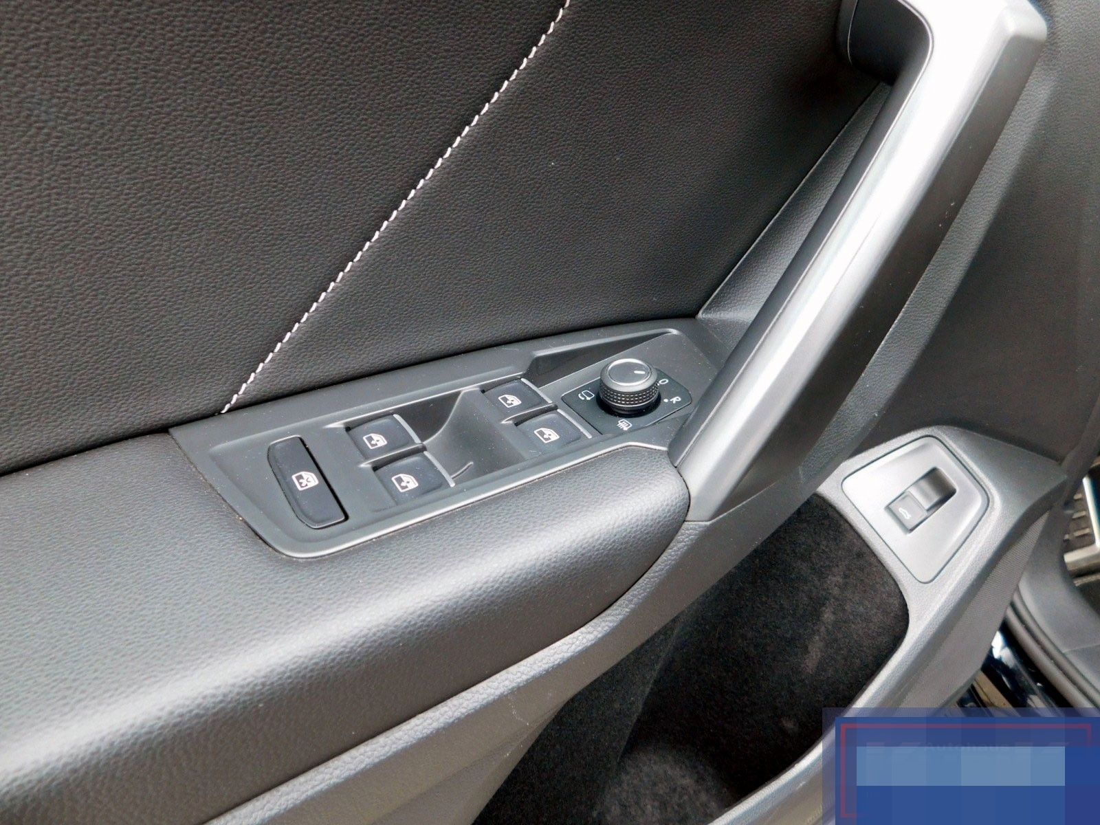 Volkswagen Allspace R-Line 2,0 TDI 4motion DSG+IQ.Light+ foto 23