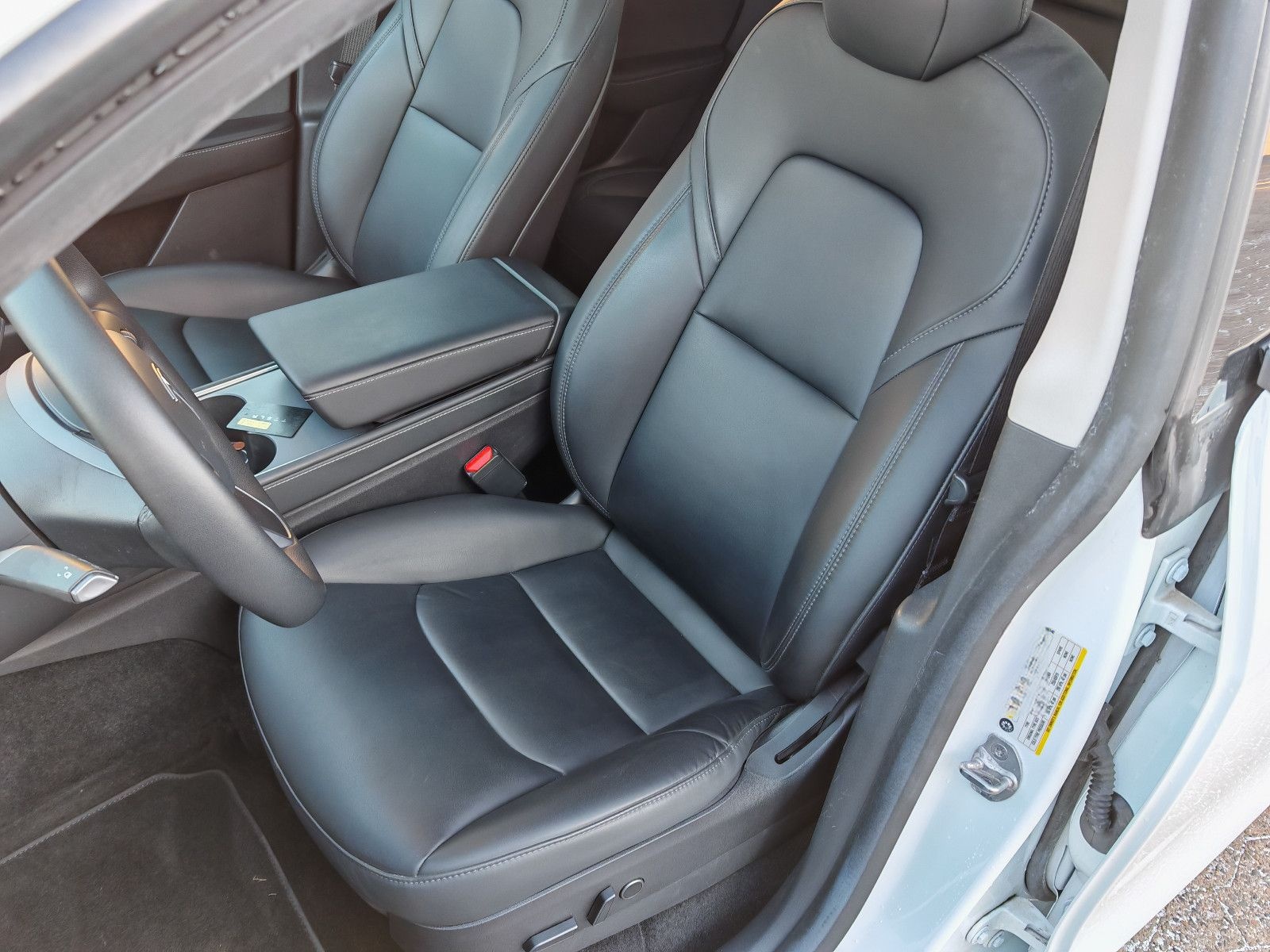 Tesla Model Y LongRange AWD / AHK foto 5