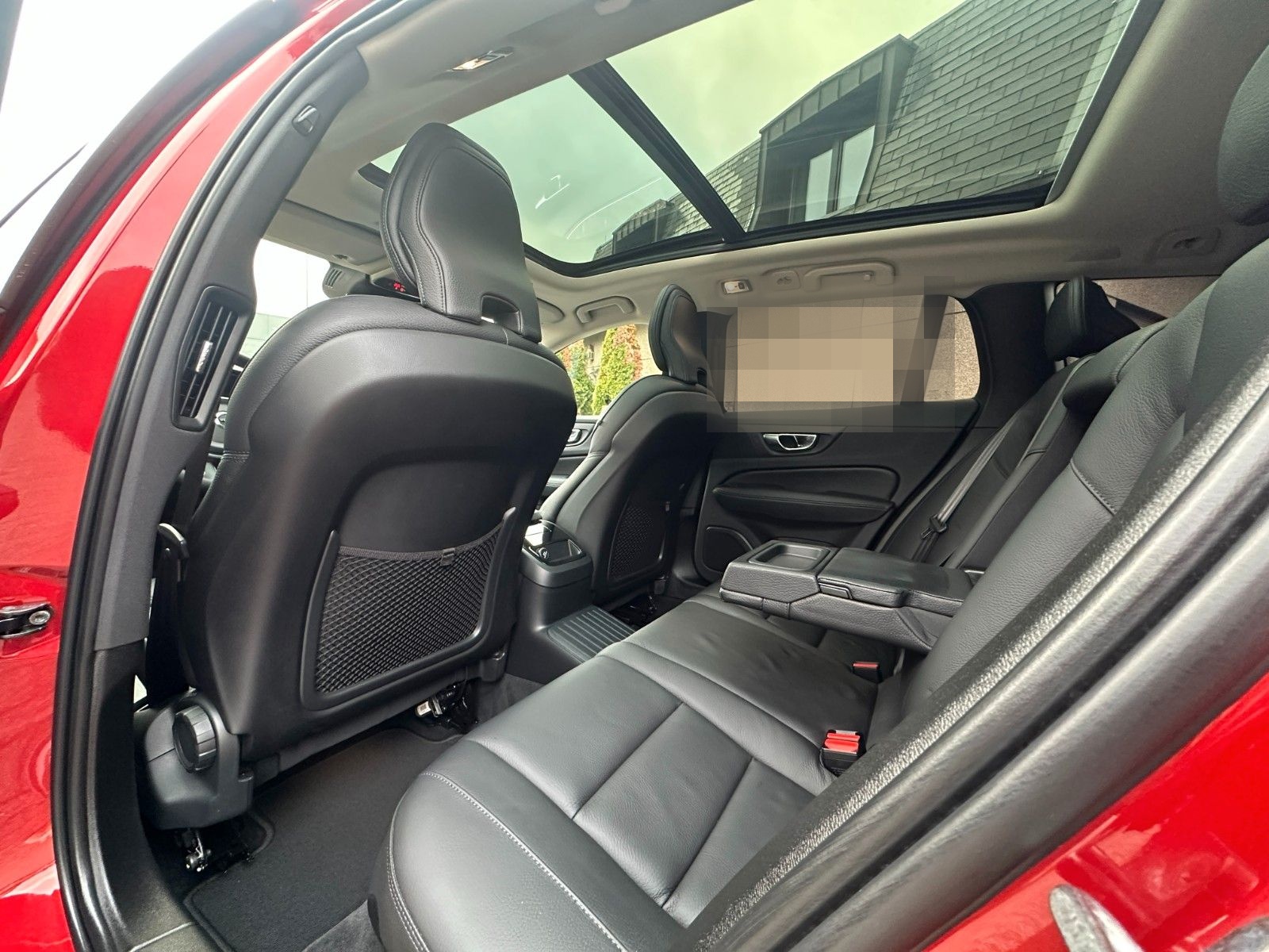 Volvo V60 Momentum Pro PHEV AWD THOR PANO 360° PilotA foto 14