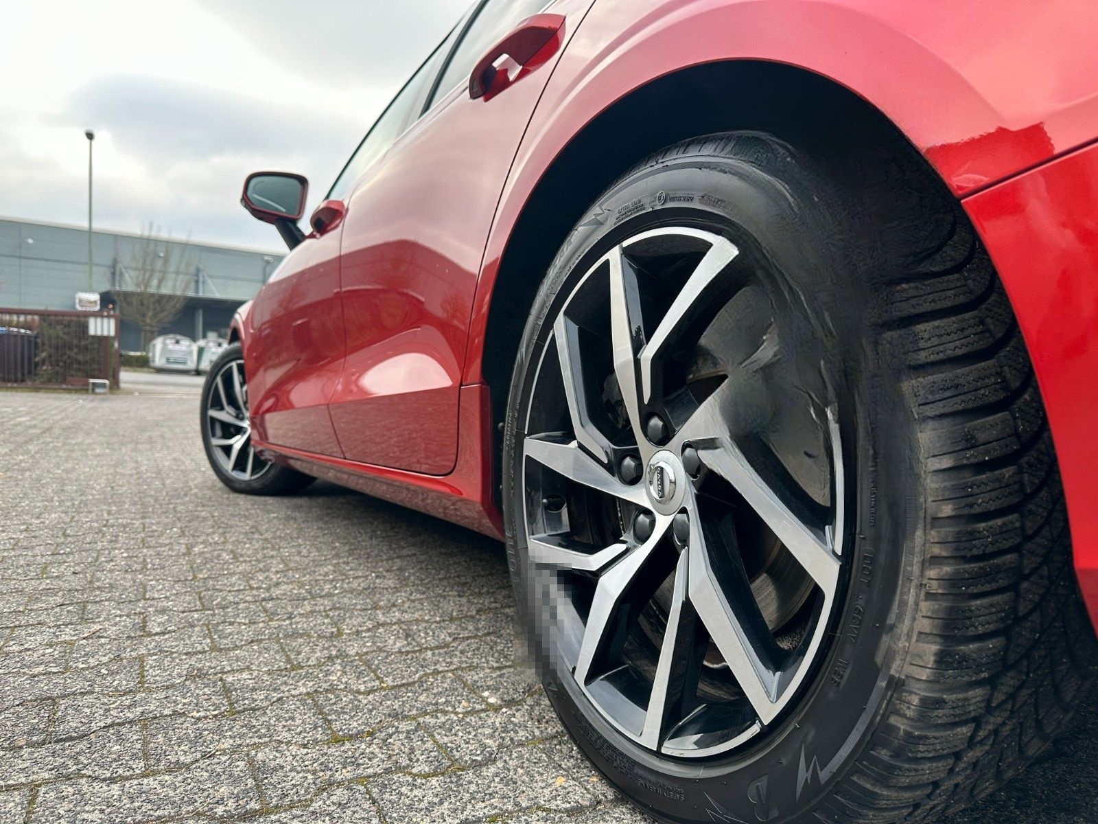 Volvo V60 Momentum Pro PHEV AWD THOR PANO 360° PilotA foto 9