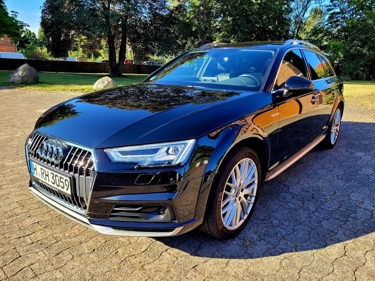 Audi A4 Allroad quattro 45 TFSI foto 1