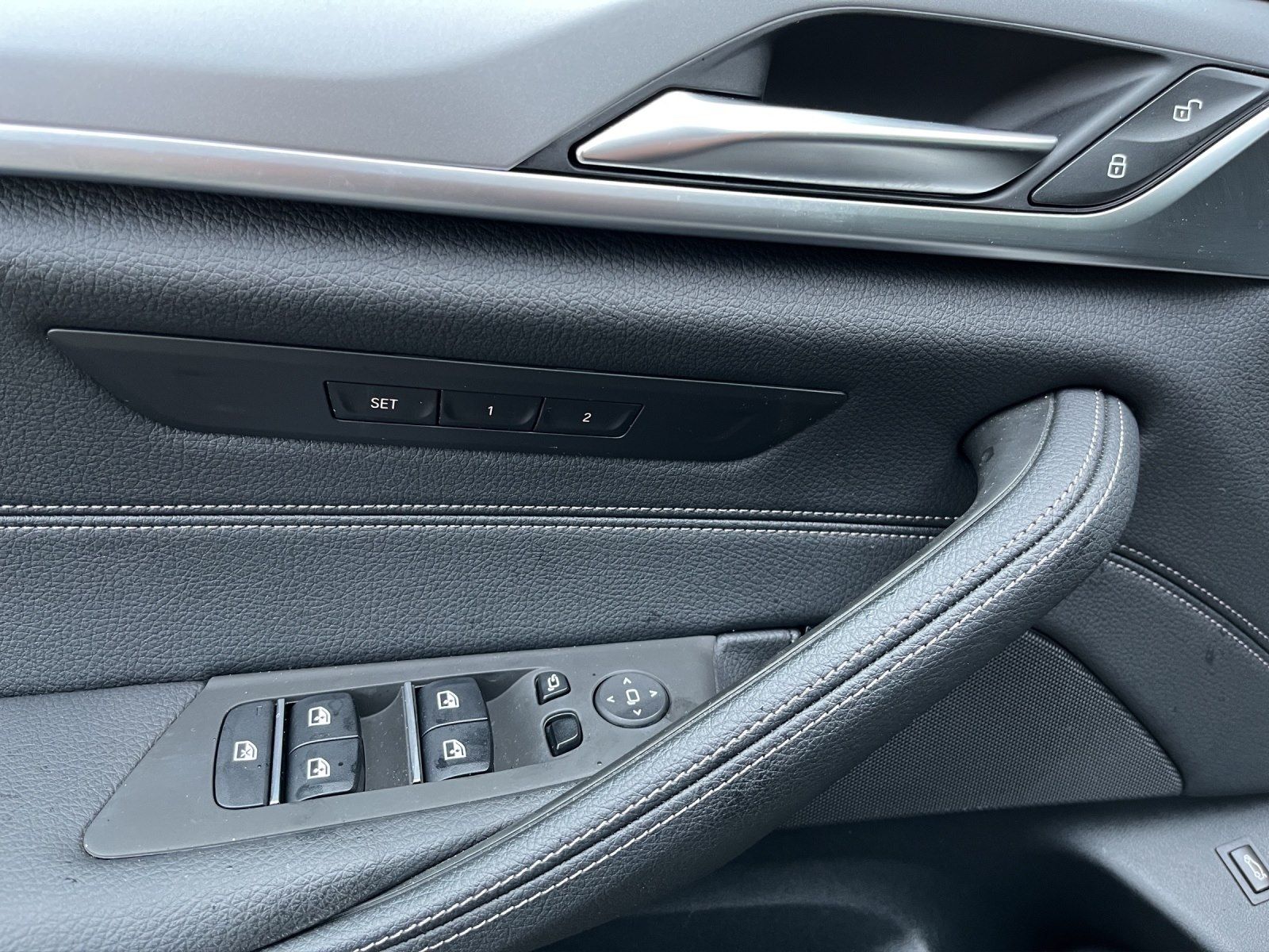 BMW 520d Lim. Leder AHK Adapt.-LED DrivAss Prof. Sta foto 10