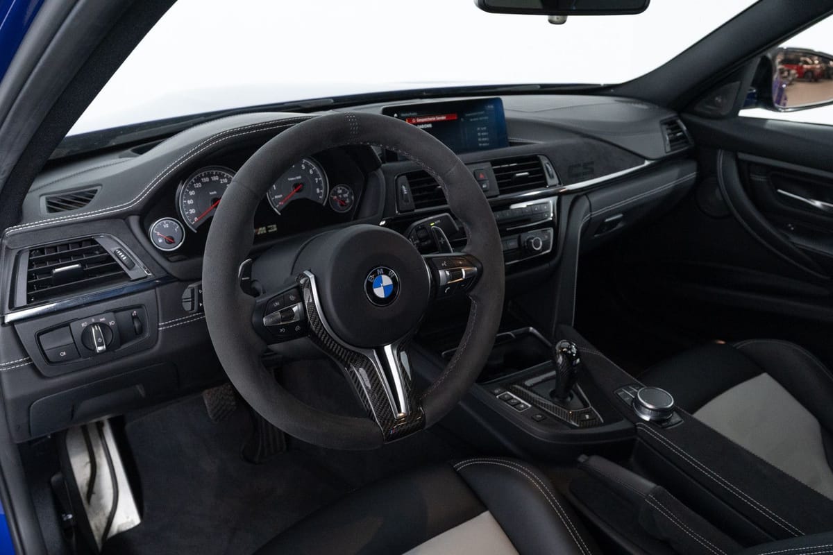 BMW M3 CS foto 10