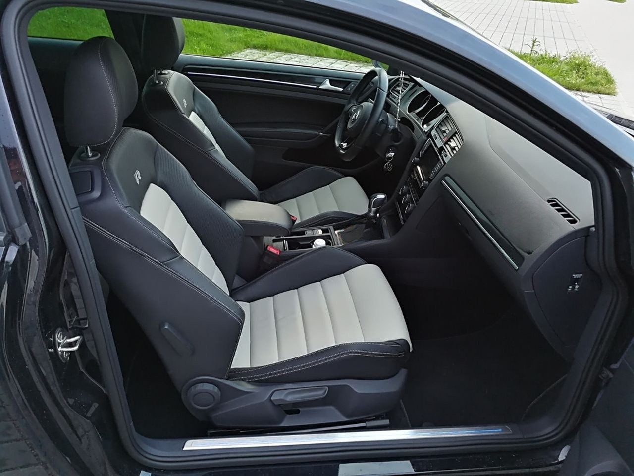 Volkswagen Golf 7R ABT 370+PS / KW V3 / Per4mance  AGA foto 6