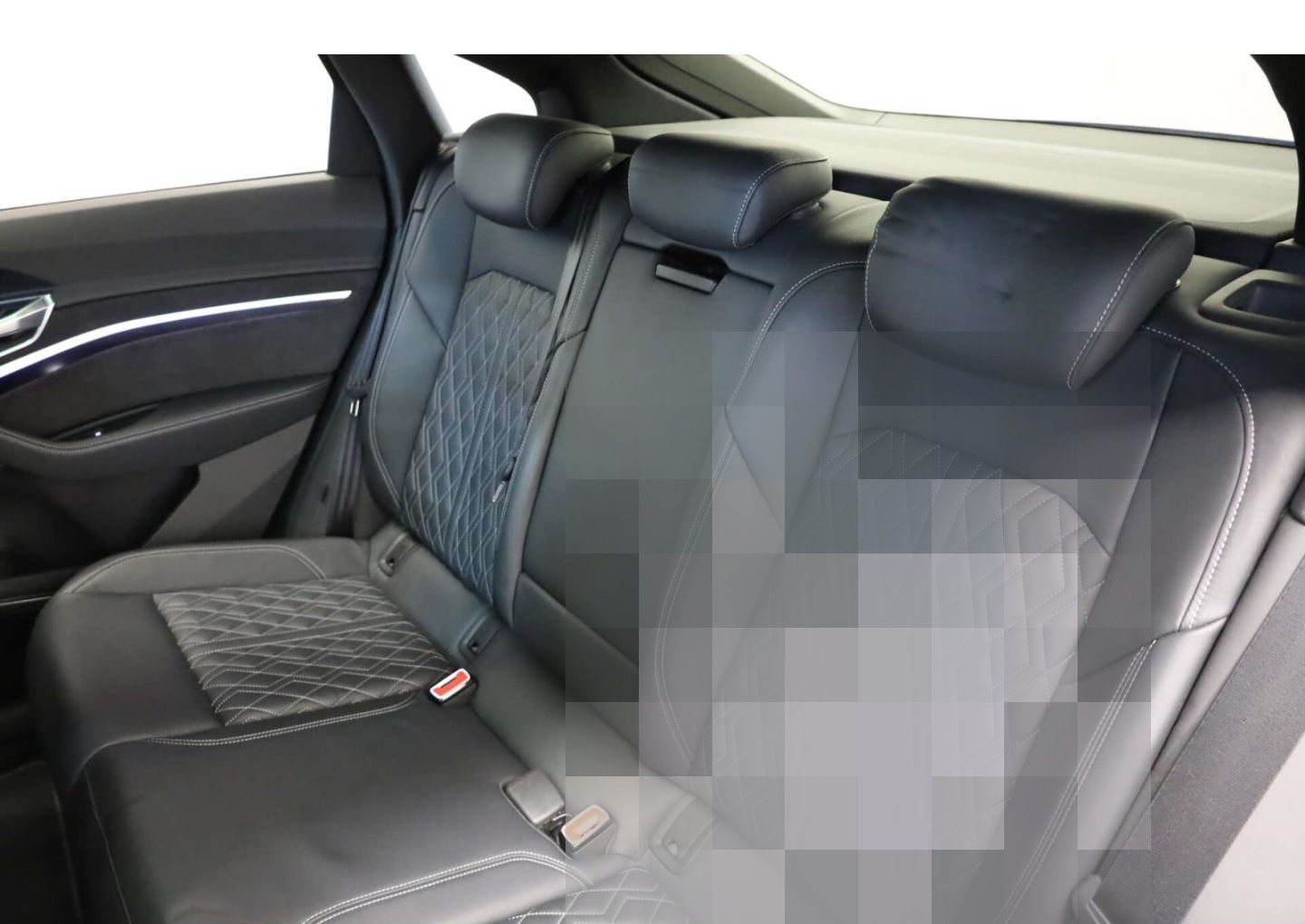 Audi e-tron Sportback Matrix/Head-up/Pano/RFK/B&O/SH foto 12