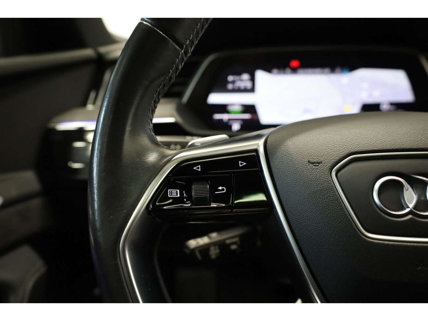 Audi e-tron Sportback Matrix/Head-up/Pano/RFK/B&O/SH foto 16