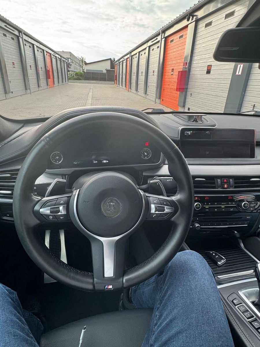 BMW X6 xDrive50i - foto 5