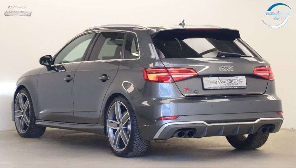 Audi S3 2.0 TFSI 310PS quattro Pano RS Sitze 1.Hand foto 6