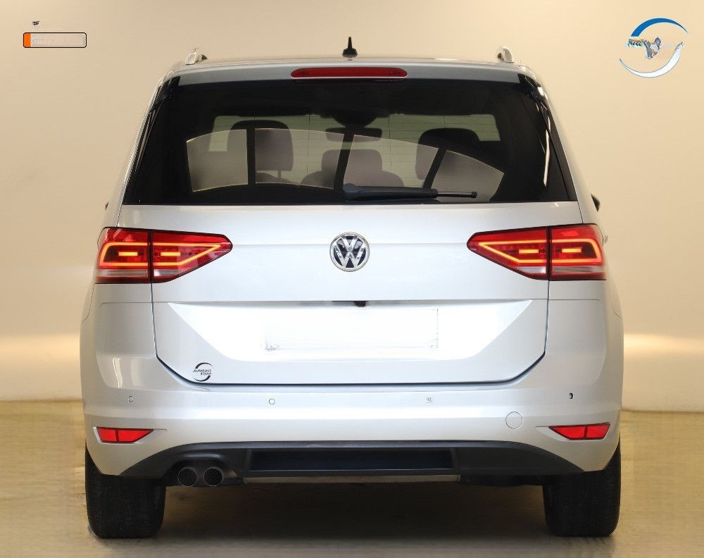 Volkswagen Touran 1.4TSI 150PS DSG Highline AHK ACC Navi foto 7