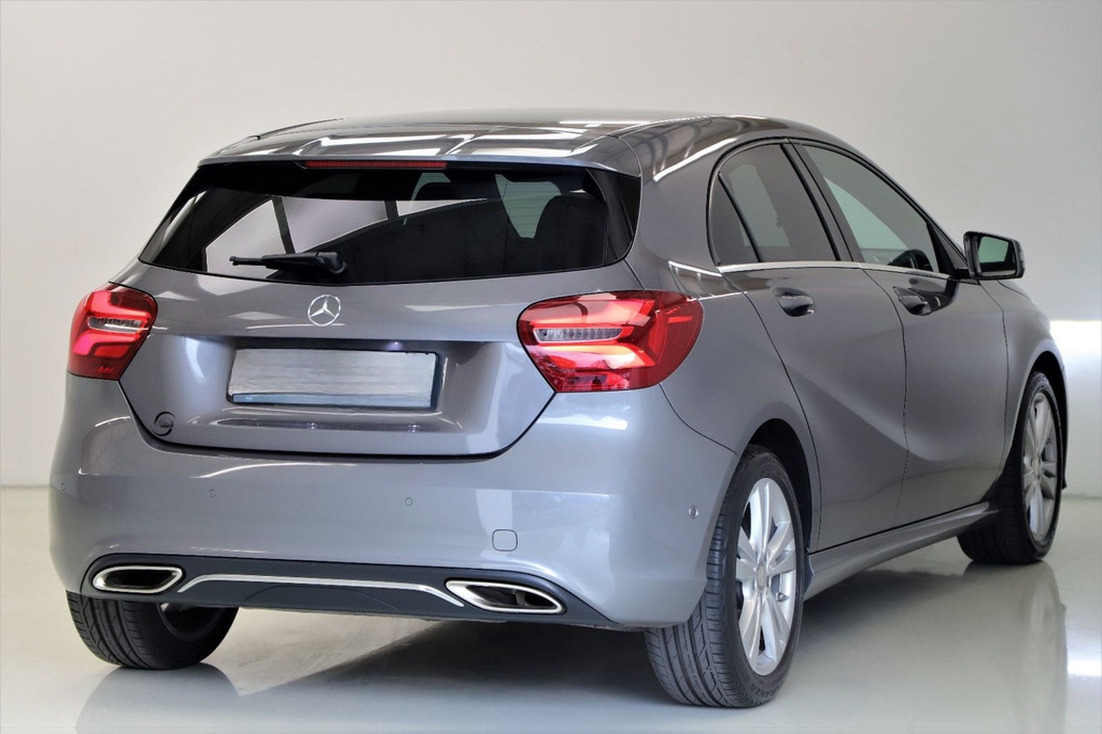 Mercedes-Benz A 200 156PS 7G Standheizung Memory H&K 1. Hand foto 8