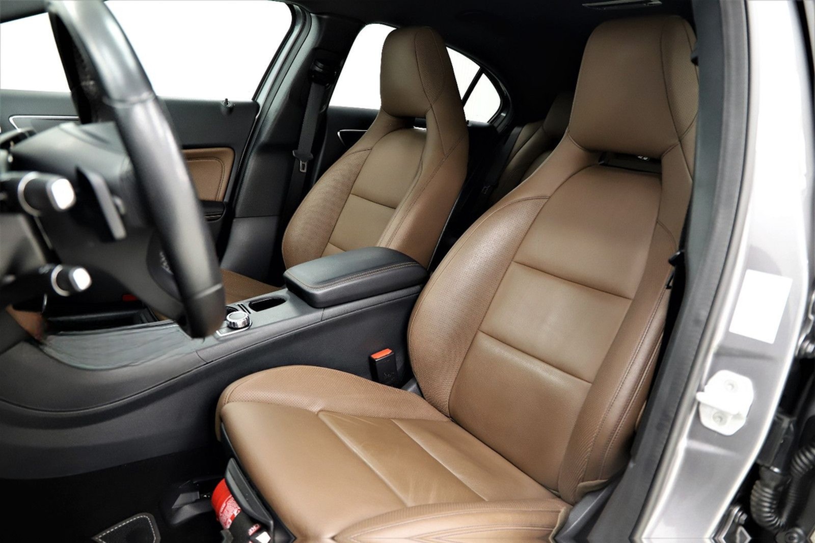 Mercedes-Benz A 200 156PS 7G Standheizung Memory H&K 1. Hand foto 9