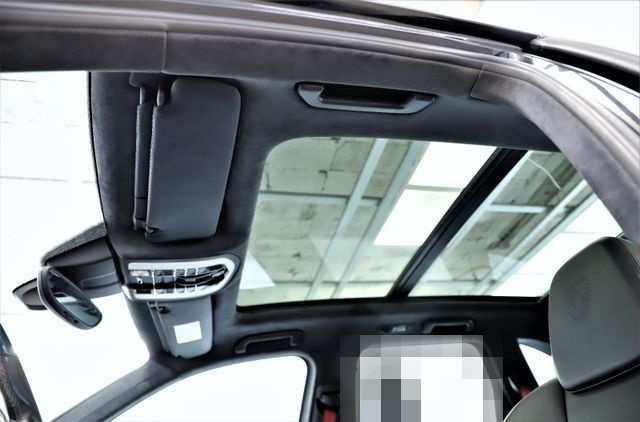 Porsche Cayenne 4.8 V8 570PS Turbo S Chrono Pano Keramik foto 19