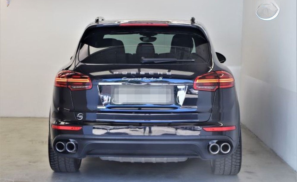 Porsche Cayenne 4.8 V8 570PS Turbo S Chrono Pano Keramik foto 7