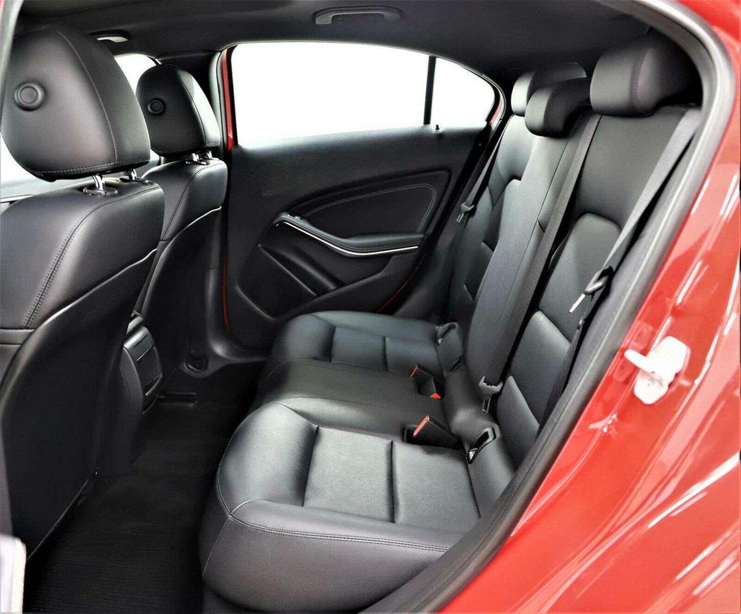 Mercedes-Benz A 250 4Matic 211PS Urban Line 7G DCT Kamera Totw foto 11