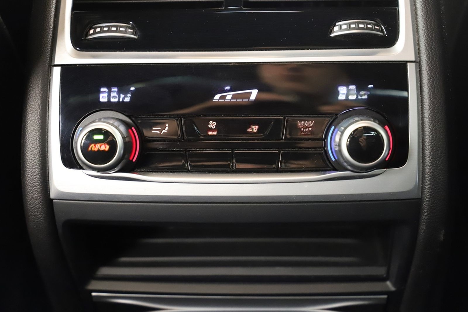 BMW 730d 265PS M Sport Laser Massage HUD ACC 360°  foto 25