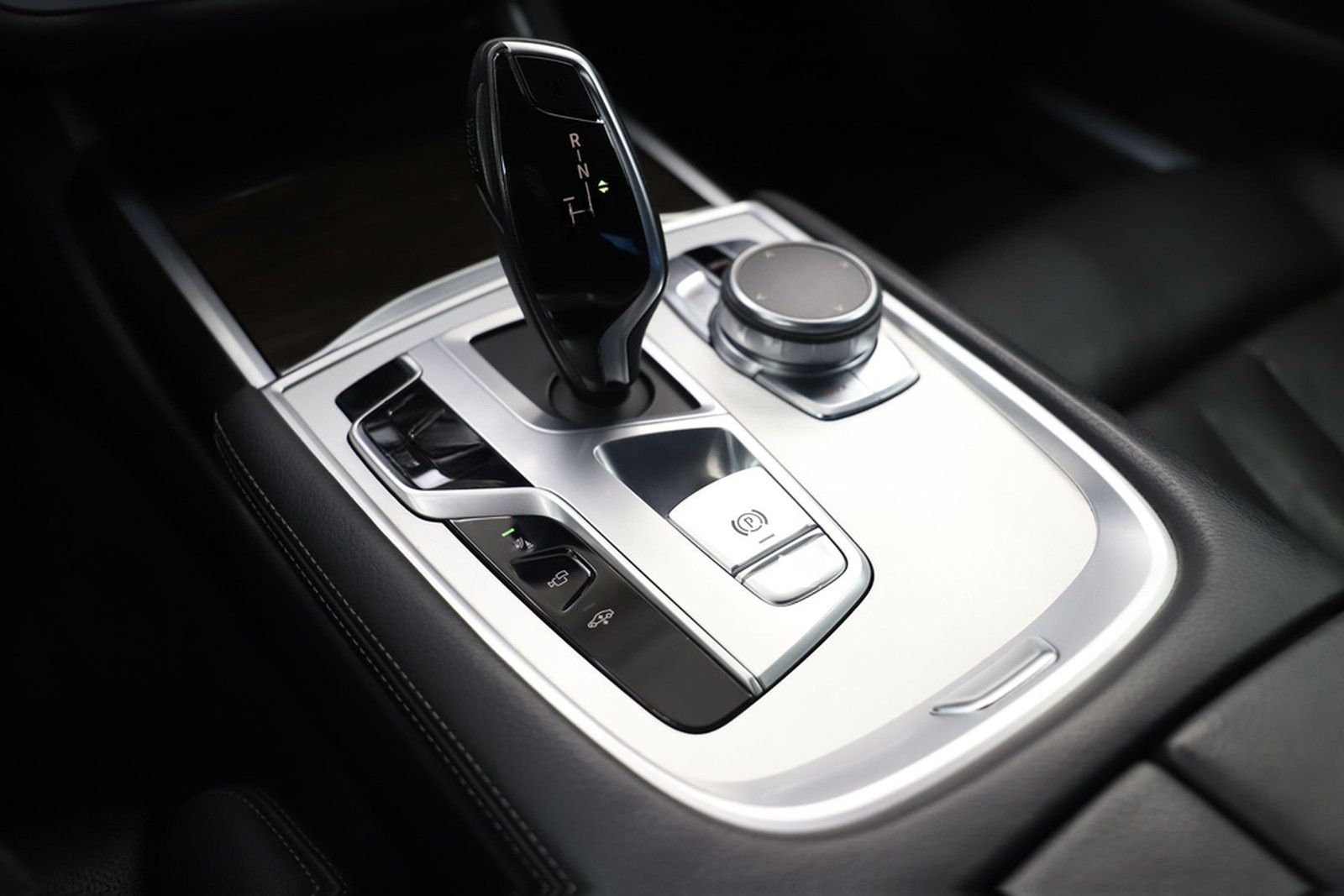 BMW 730d 265PS M Sport Laser Massage HUD ACC 360°  foto 39