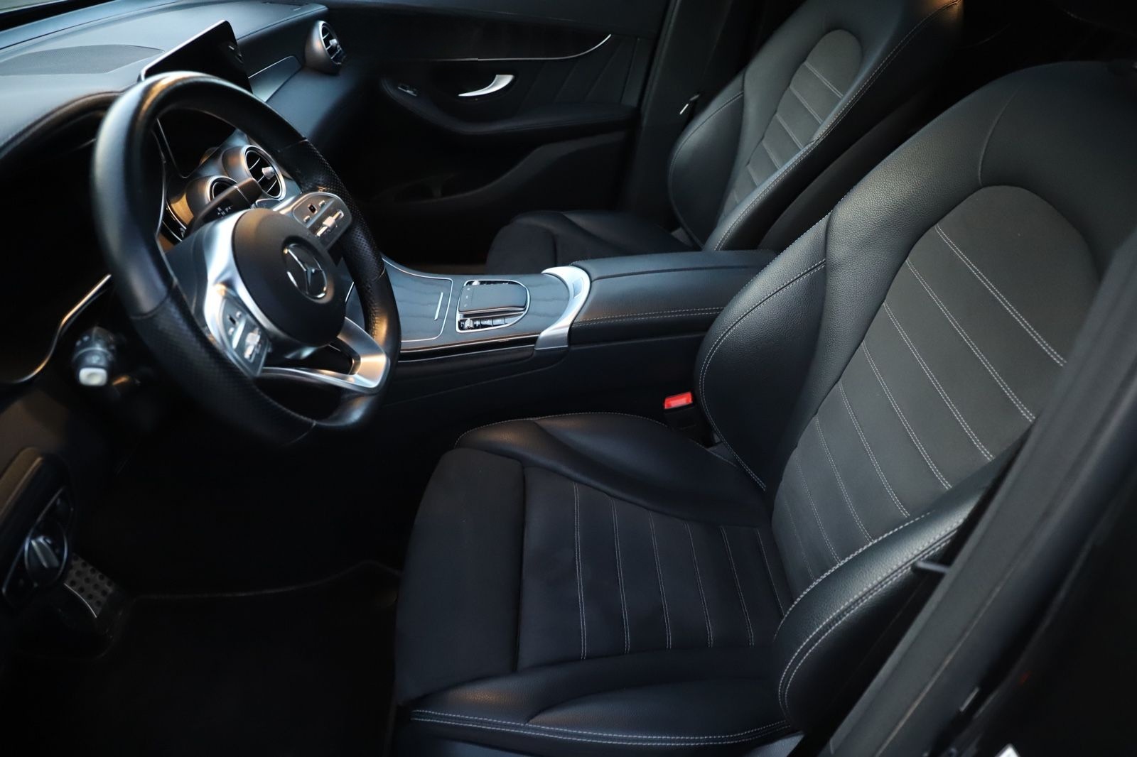 Mercedes-Benz GLC 300 e 4Matic AMG PANO MEMORY KAMERA HEAD UP foto 12