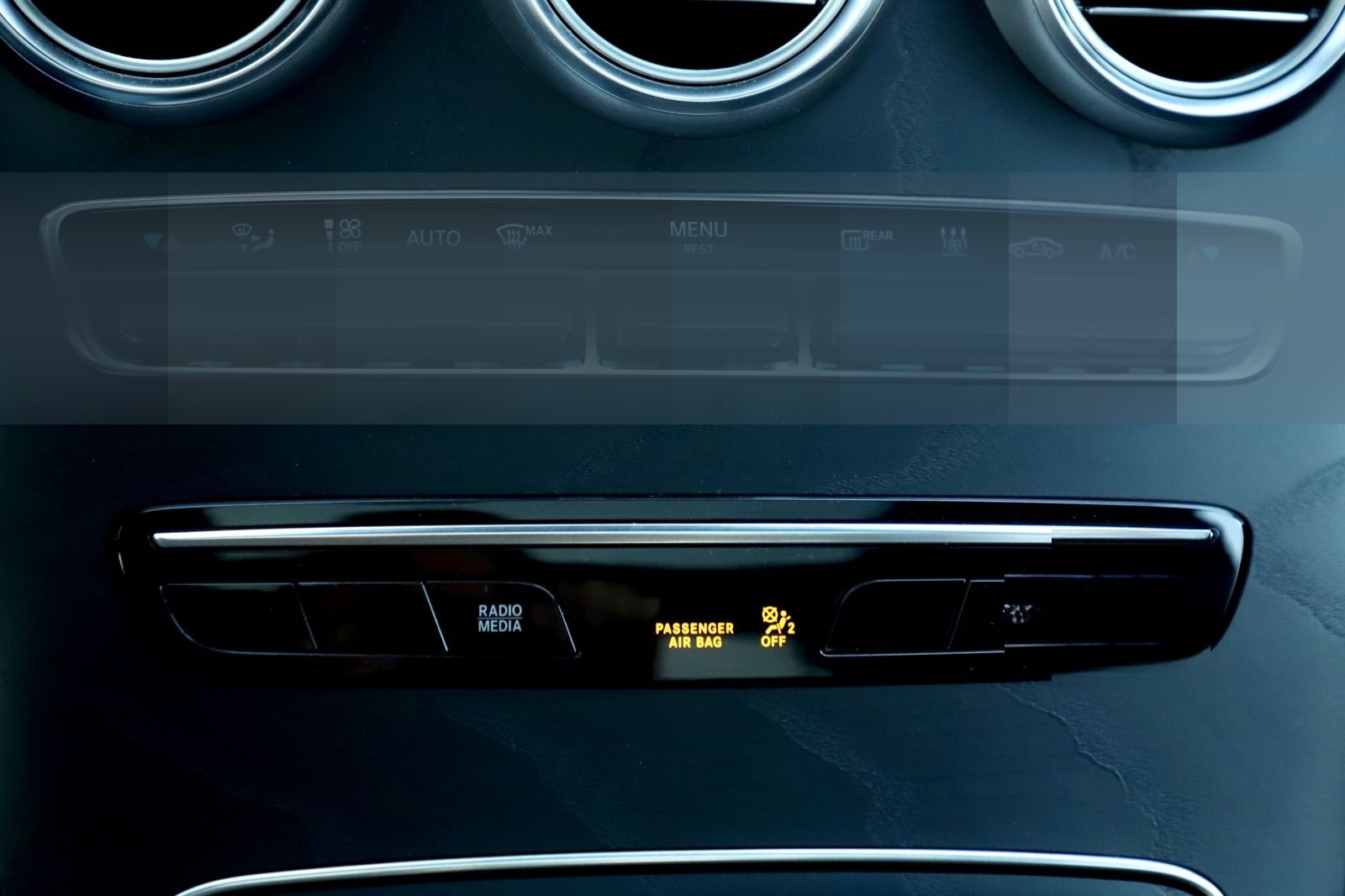 Mercedes-Benz GLC 300 e 4Matic AMG PANO MEMORY KAMERA HEAD UP foto 16