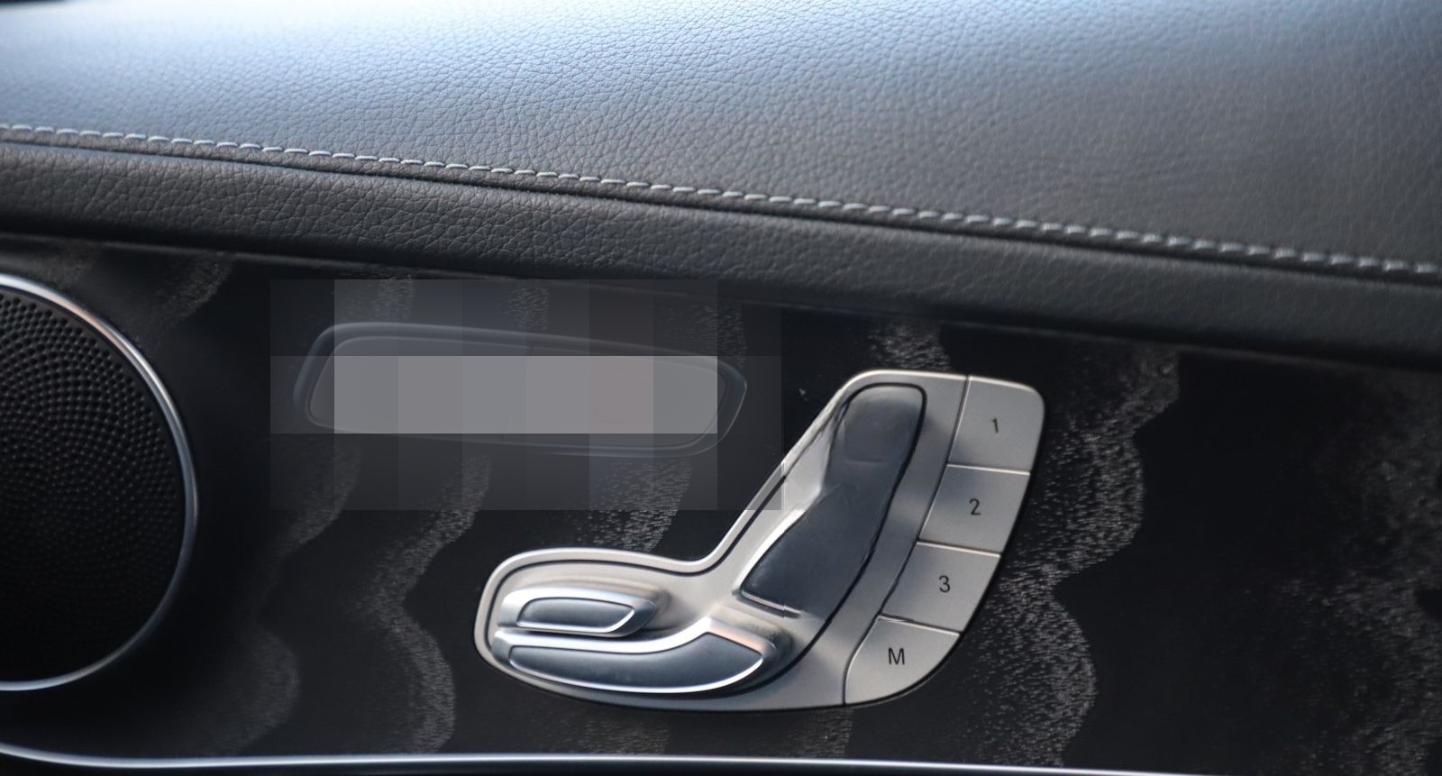 Mercedes-Benz GLC 300 e 4Matic AMG PANO MEMORY KAMERA HEAD UP foto 18